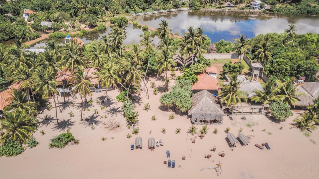 Shiva'S Beach Cabanas Tangalle Exterior foto