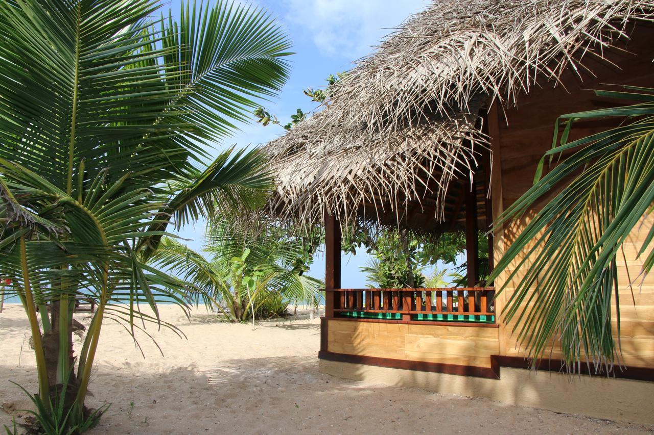 Shiva'S Beach Cabanas Tangalle Exterior foto