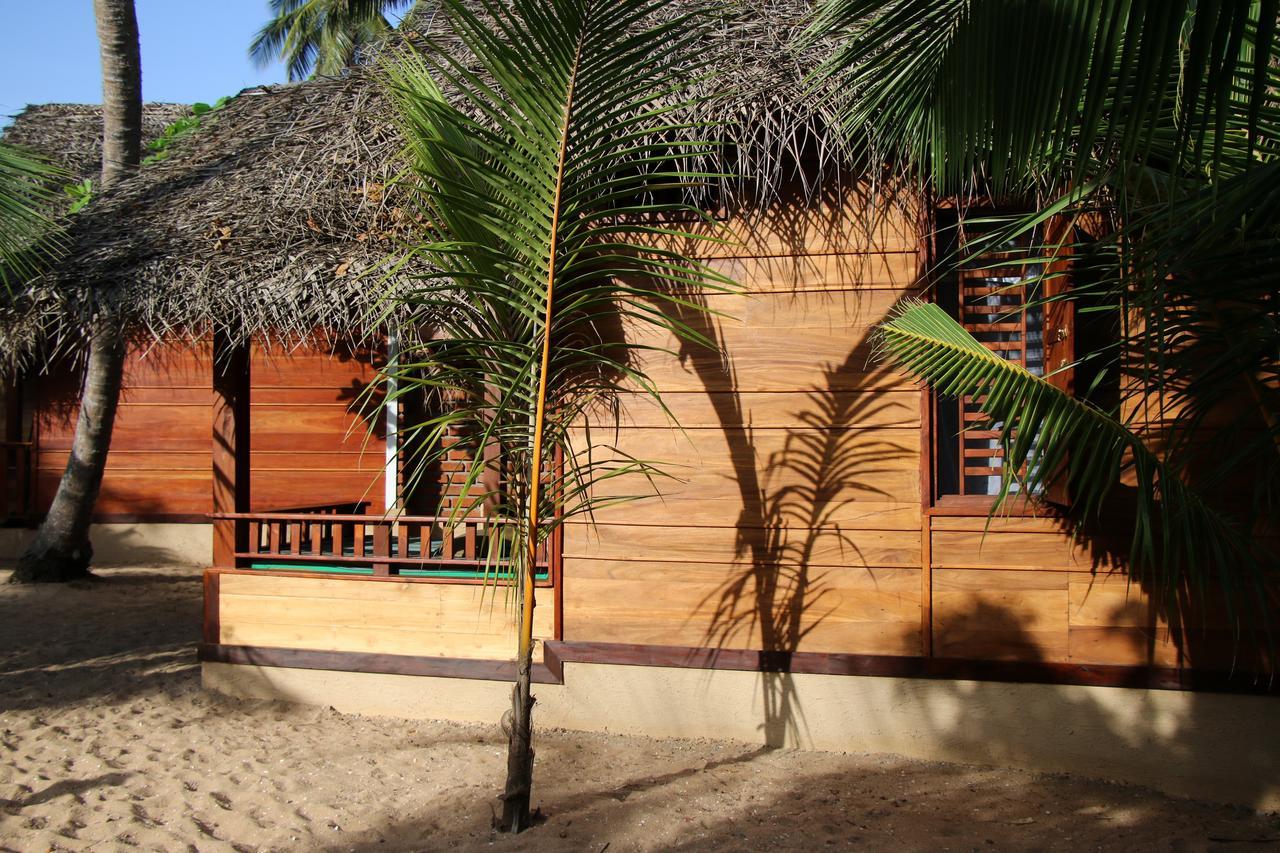 Shiva'S Beach Cabanas Tangalle Exterior foto